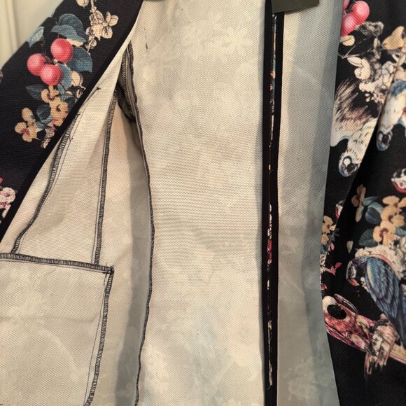 Love & Love Bird Blazer – Size Medium - Picture 3 of 3